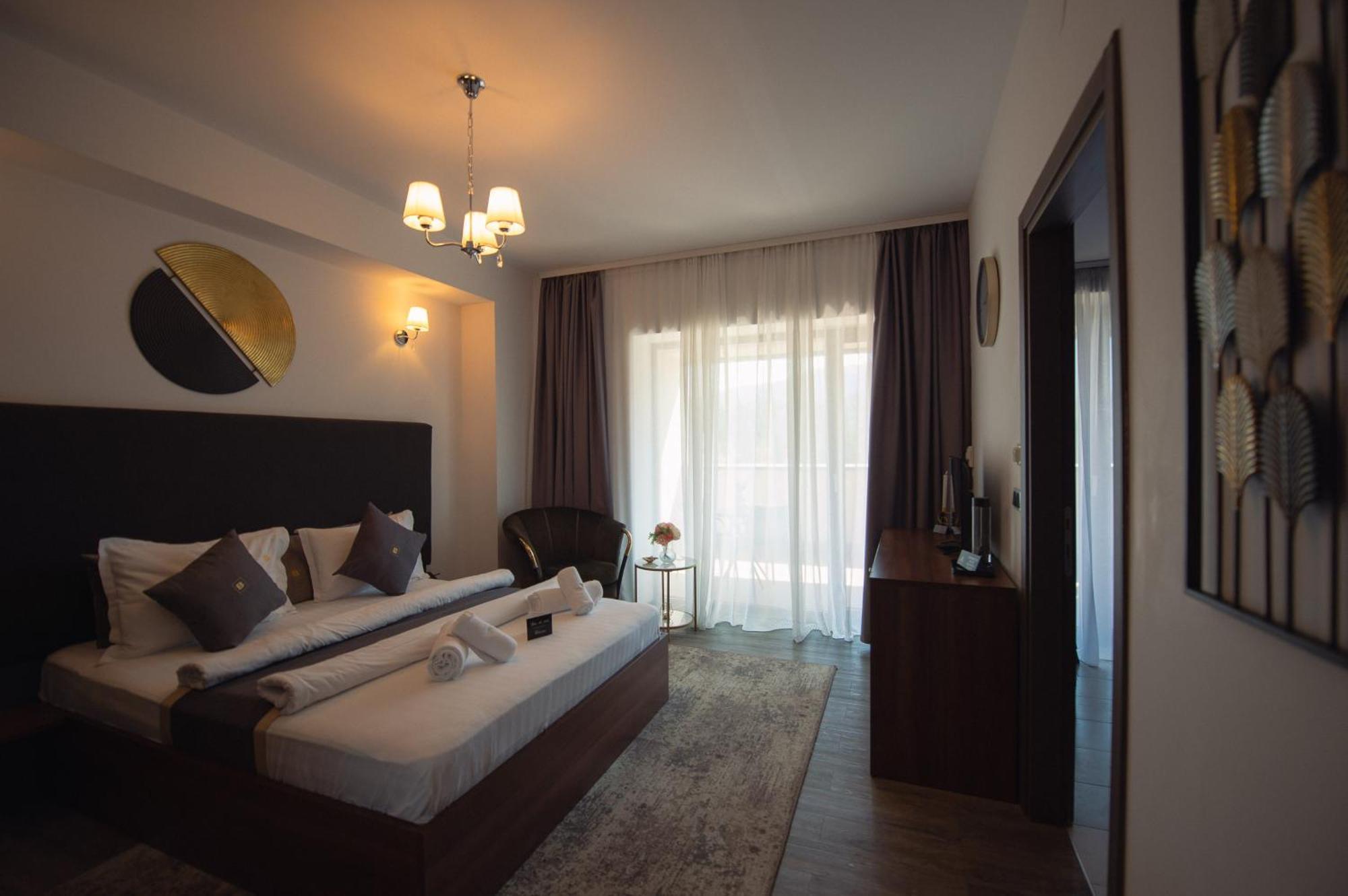 Silver Mountain Resort & Spa Пояна Брашов Екстериор снимка